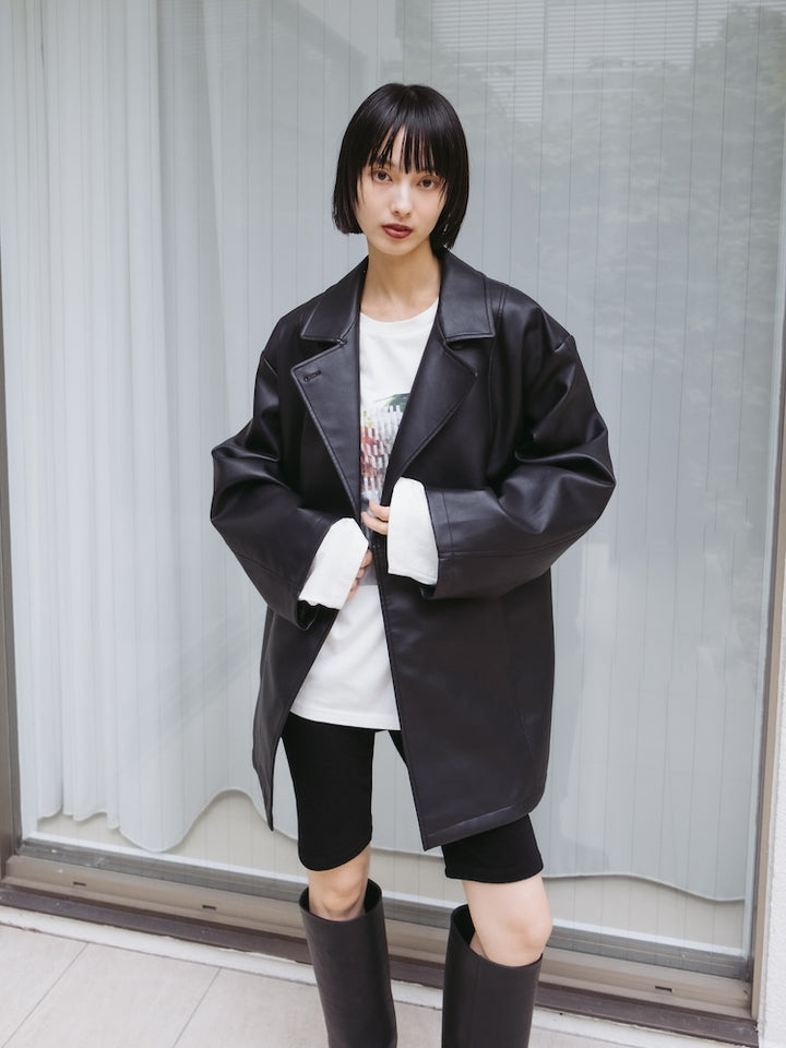 モデル身長：166cm / カラー：White Stripes