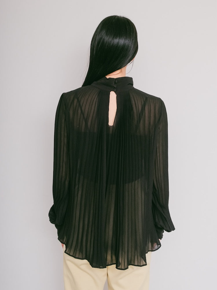 Pleats Classical Shirt