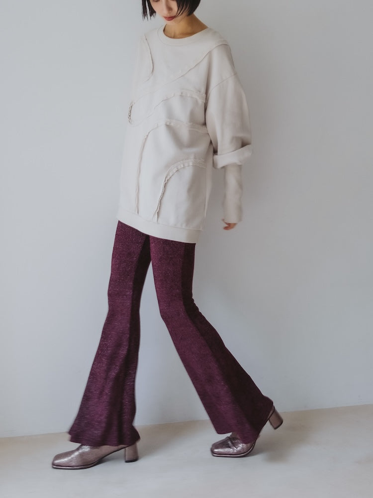 モデル身長：166cm / カラー：Wine / モデル着用サイズ：Mサイズ