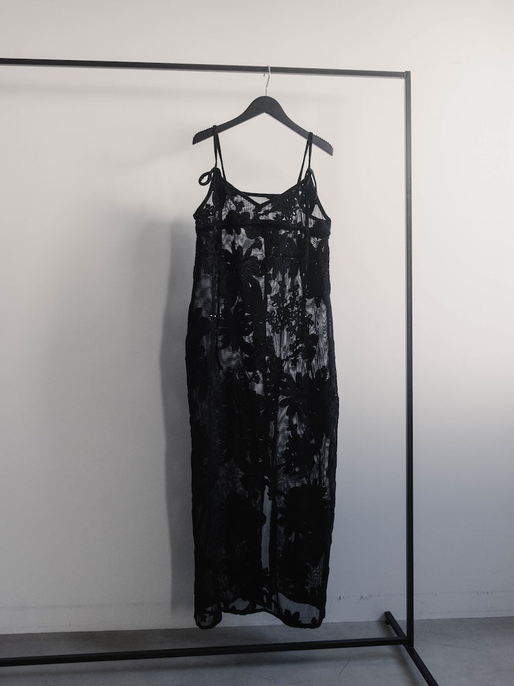 カラー：Black