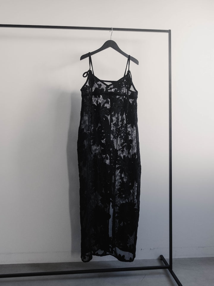 カラー：Black