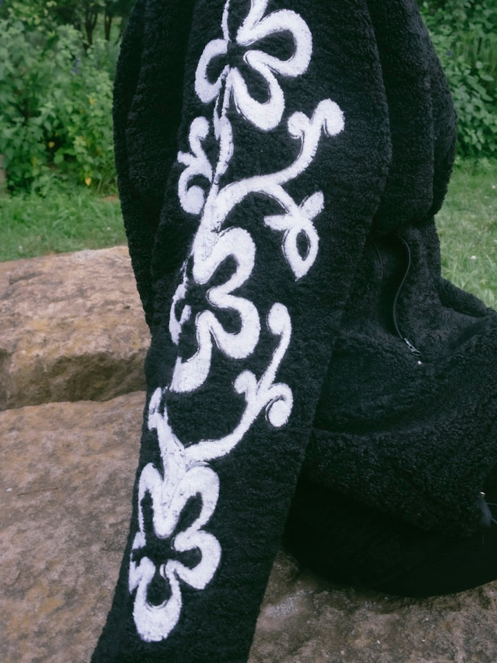 モデル身長：167cm / カラー：Black