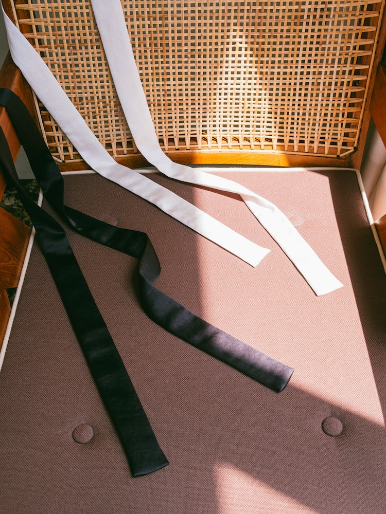 【9月26日(土) 12:00販売開始】Essential Satin Tie