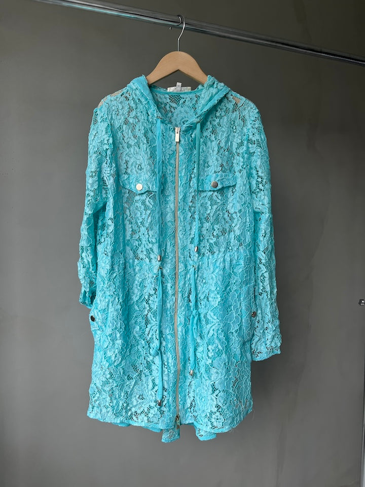 W Zip Lace Blouse