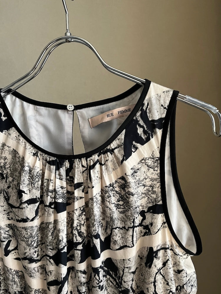 "RUE de FEMME" Abstract Dress