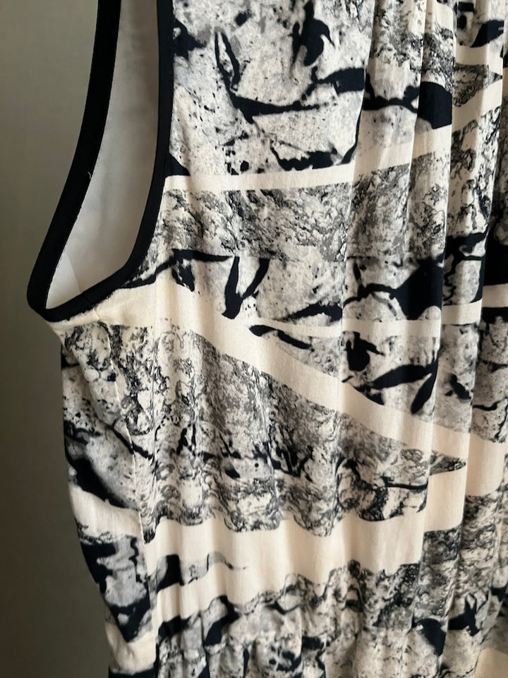 "RUE de FEMME" Abstract Dress