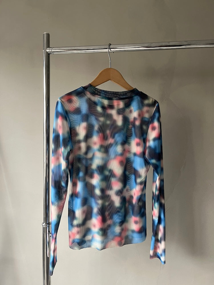 Bokeh Stretch  Sheer Top