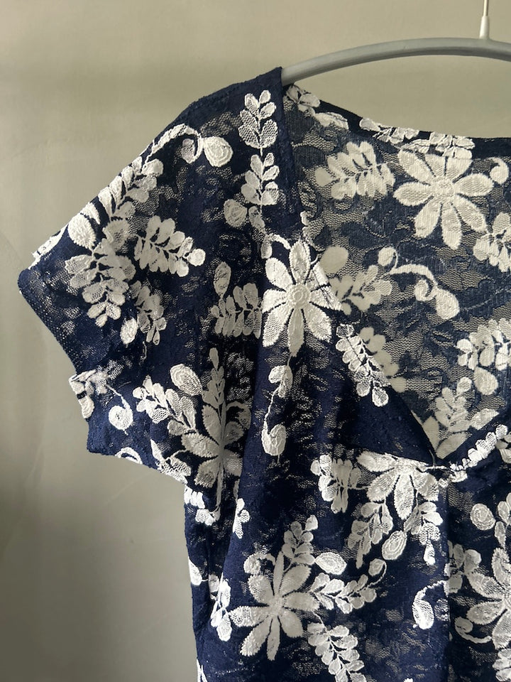 V neck Flower Lace Top