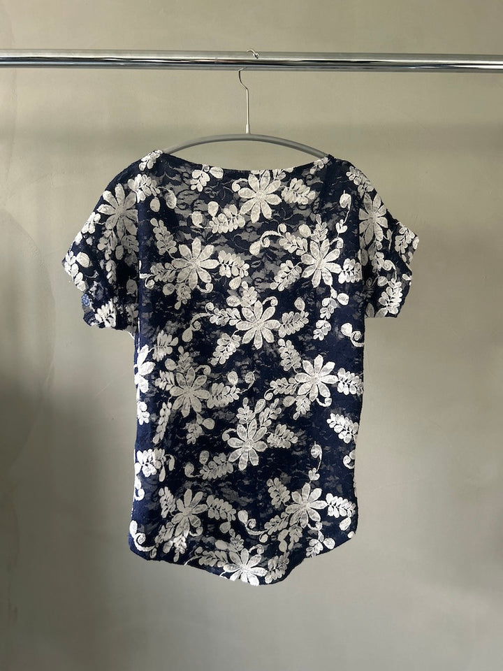 V neck Flower Lace Top