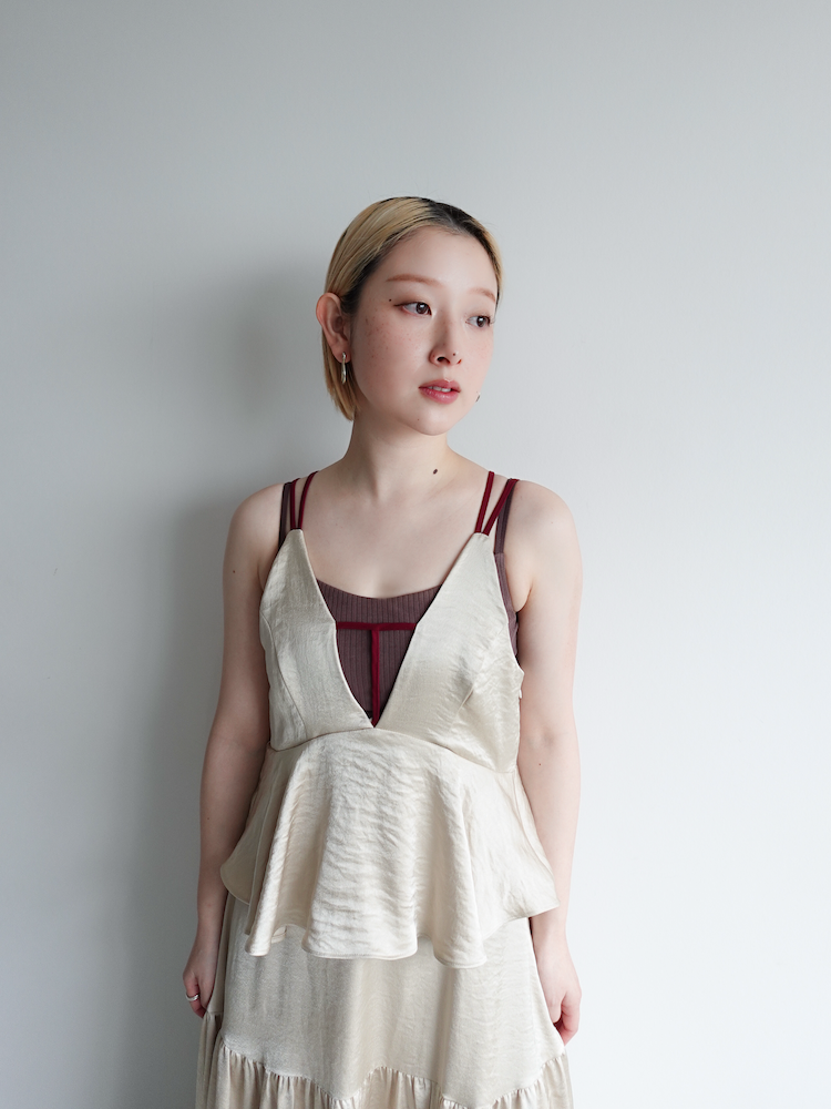 モデル身長：153cm / カラー：Beige