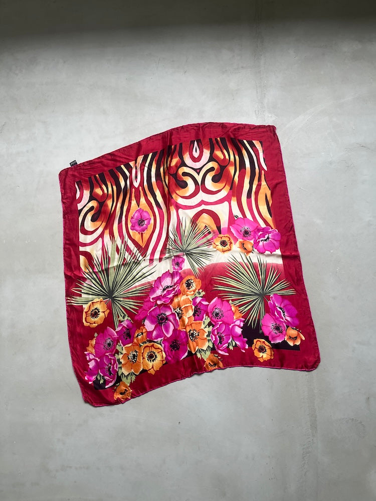 Vintage Scarf / Red Flower