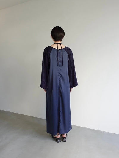 モデル身長：162cm / カラー：Navy