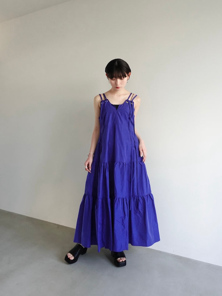 モデル身長：162cm / カラー：Blue