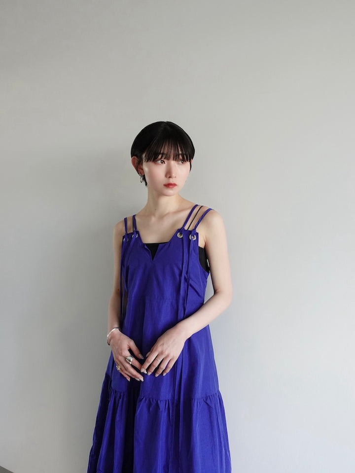 モデル身長：162cm / カラー：Blue