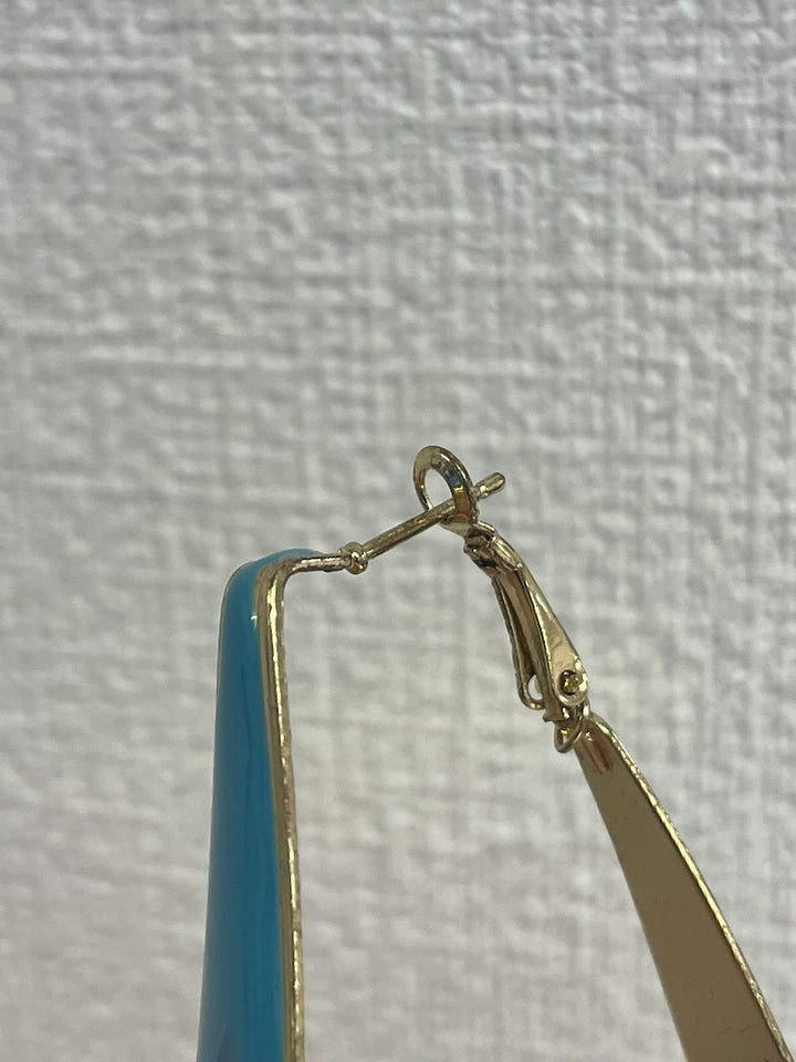 Turquoise Triangle Pierce