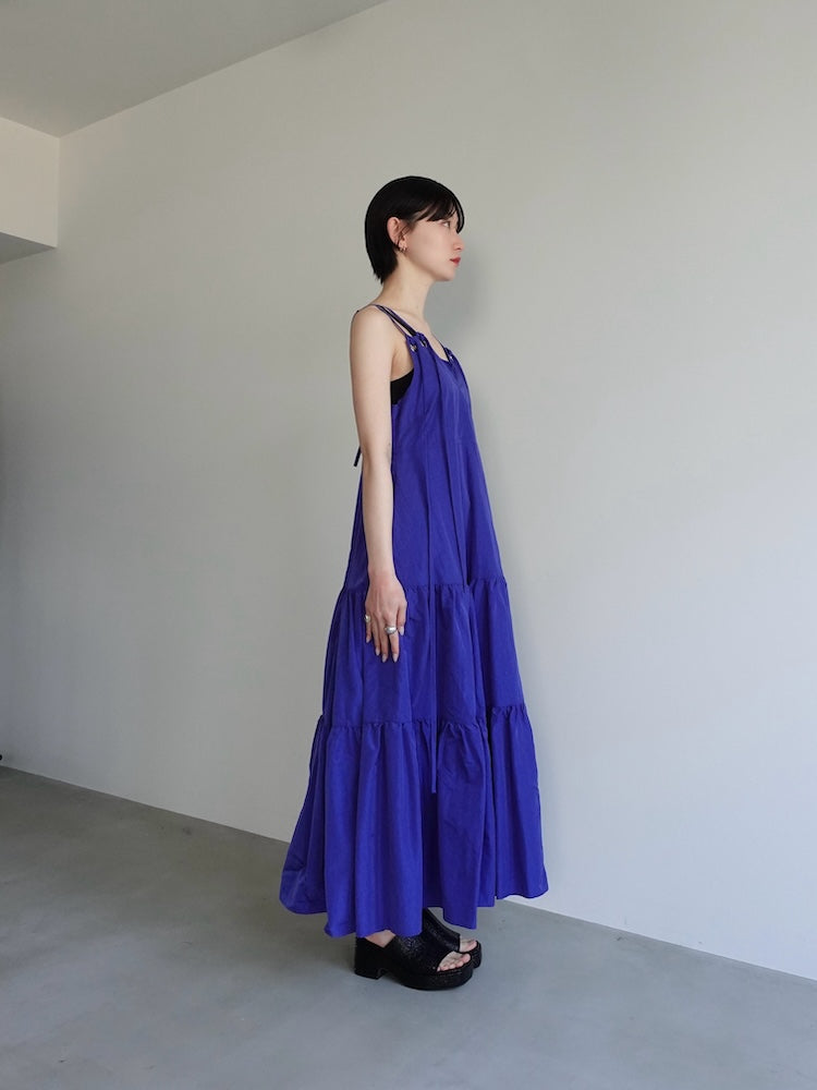 モデル身長：162cm / カラー：Blue