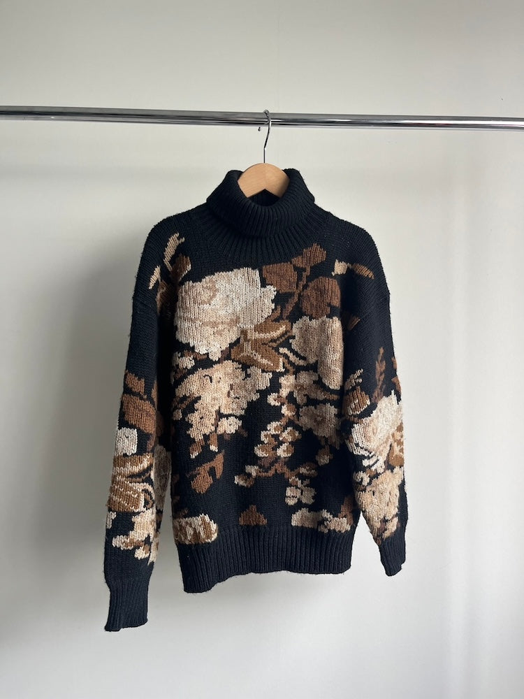 Black Flower Wool Knit