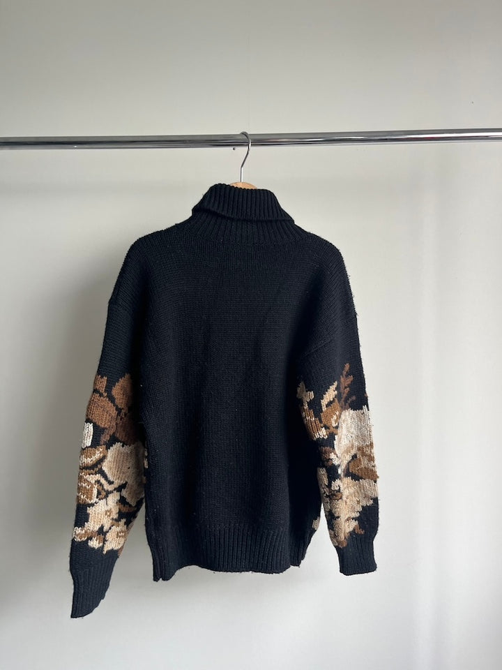 Black Flower Wool Knit