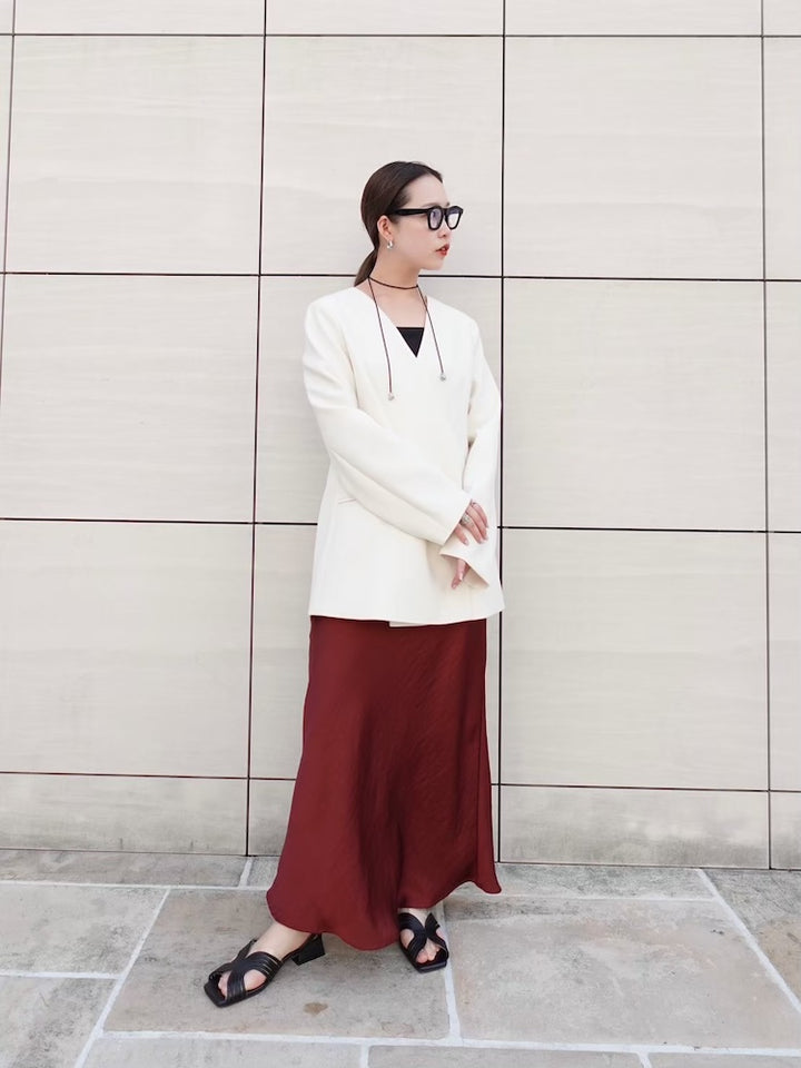 Silky Satin Skirt モデル身長：158cm / 着用サイズ：Sサイズ