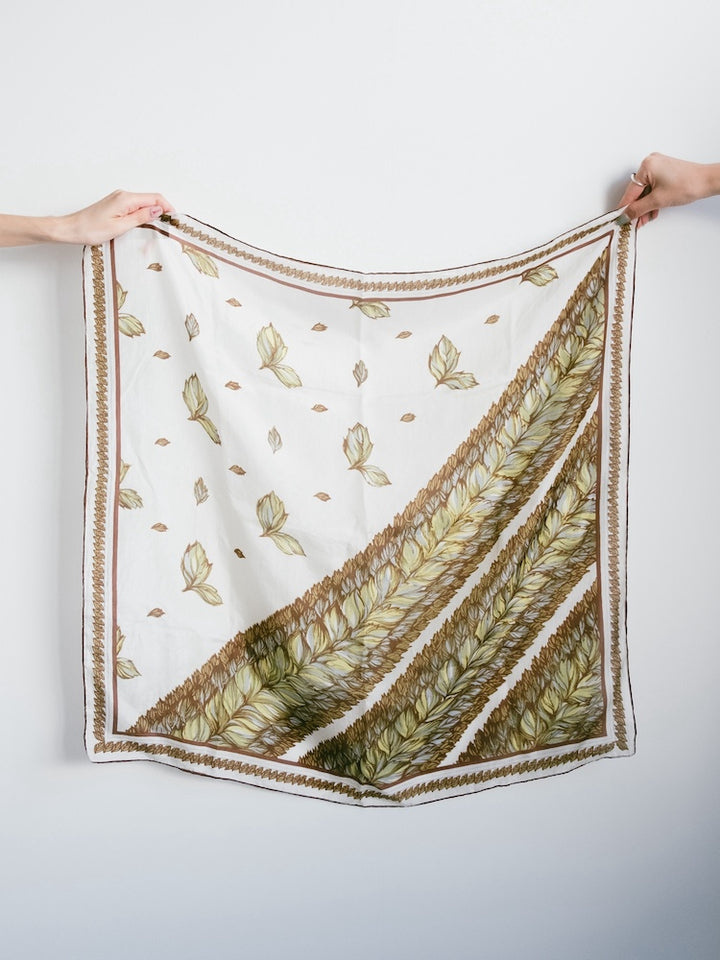 Vintage Scarf / Leaf