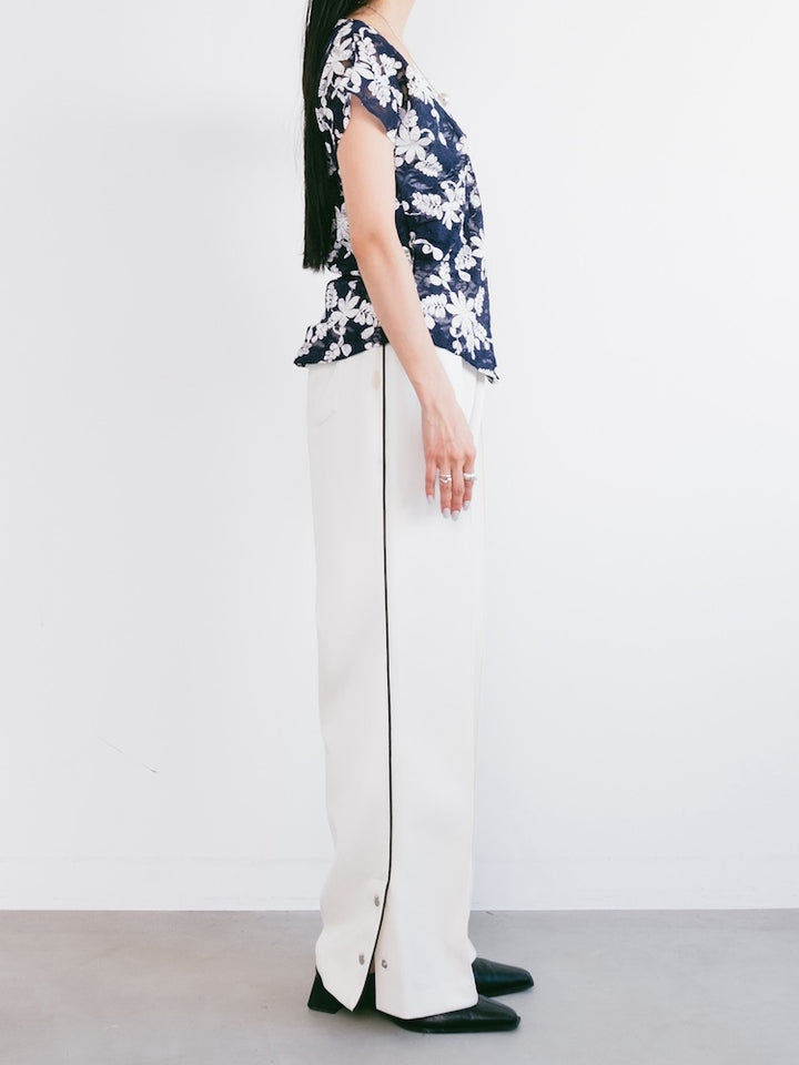 V neck Flower Lace Top