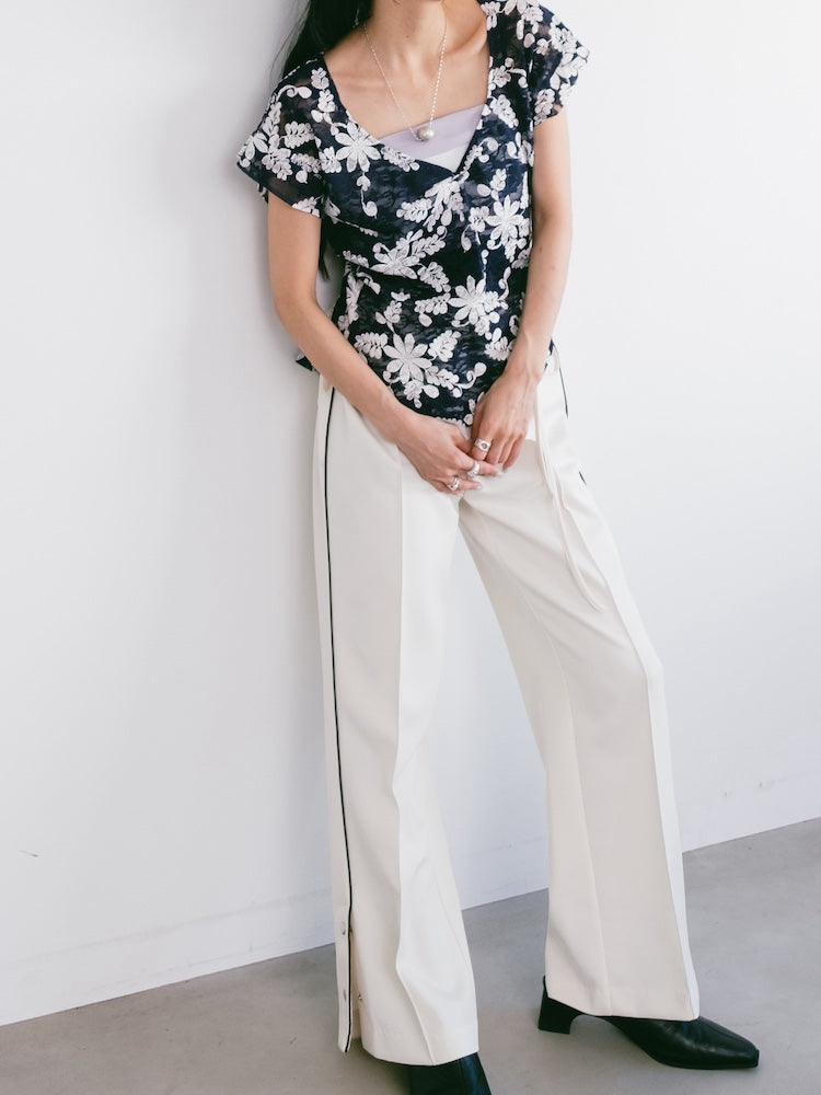 V neck Flower Lace Top