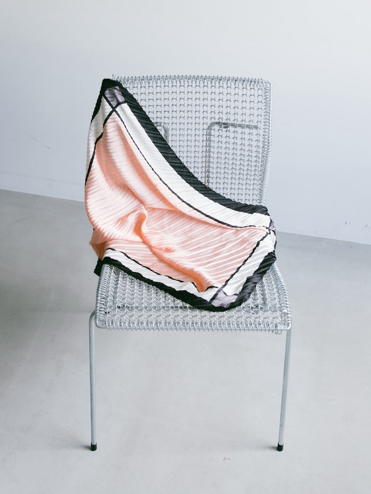 Vintage Scarf / Salmon Pleats