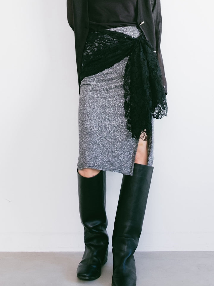 Vintage Scarf / Black Lace