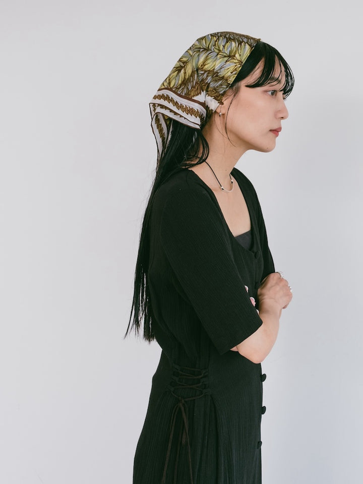 Vintage Scarf / Leaf
