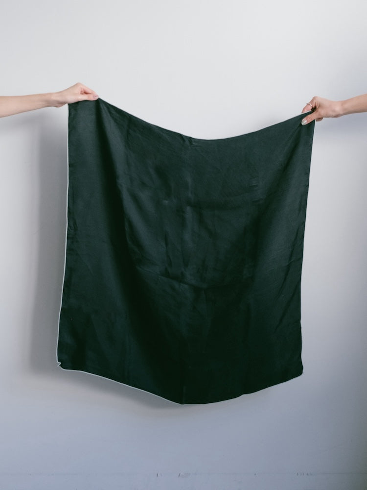 Vintage Scarf / White Line