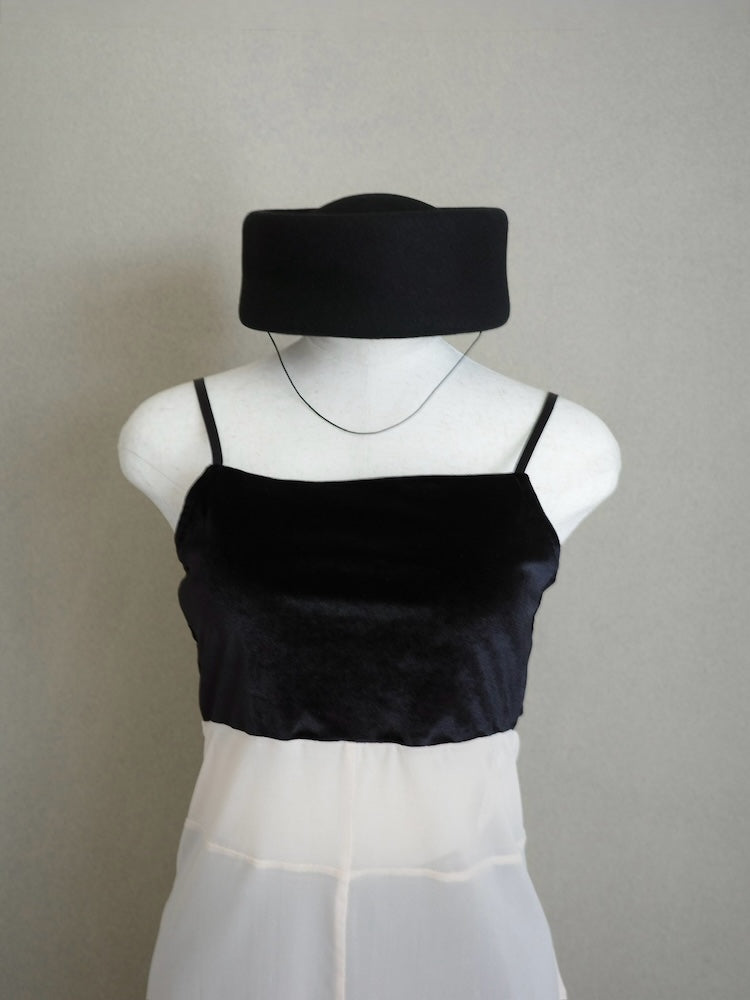 【9月26日(土) 12:00販売開始】Quiet Pillbox Hat