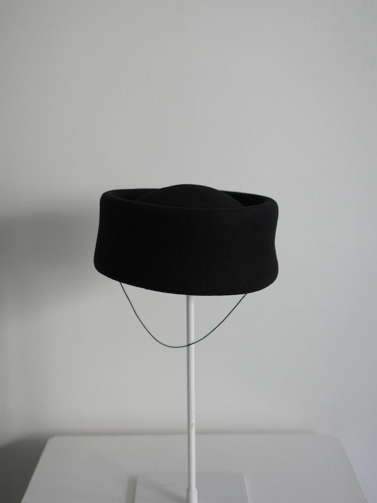 【9月26日(土) 12:00販売開始】Quiet Pillbox Hat