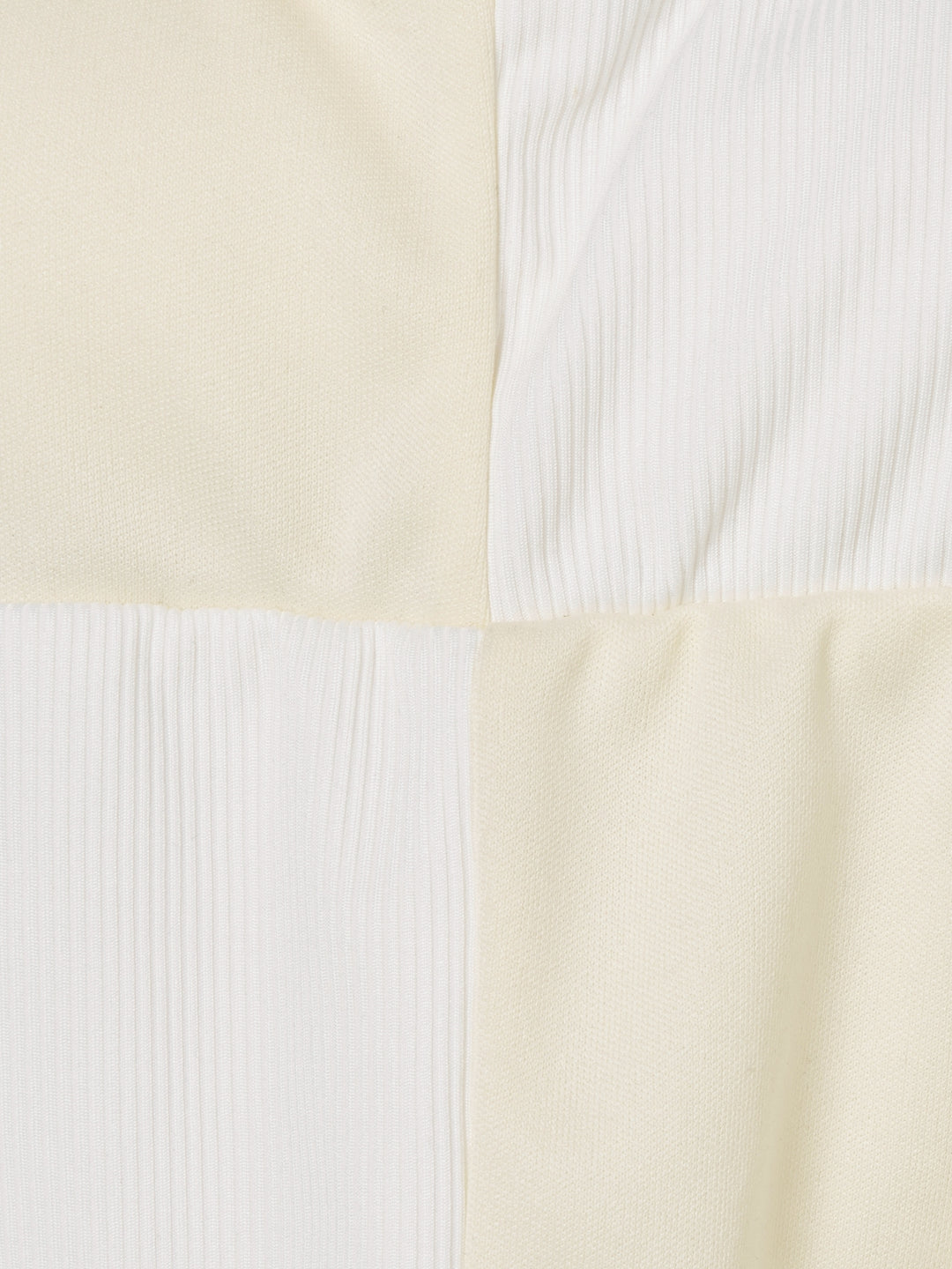 カラー：Ivory×Cream