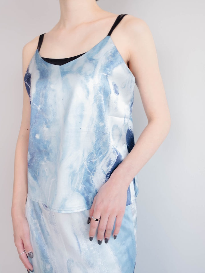 モデル身長：162cm / カラー：Blue