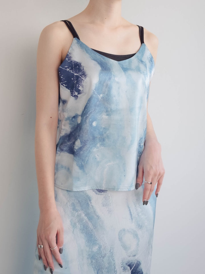 モデル身長：162cm / カラー：Blue