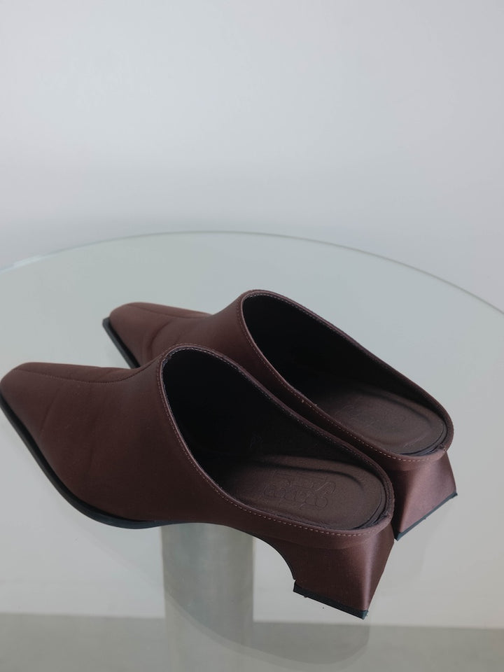 カラー：Brown / サイズ：S, M, L
