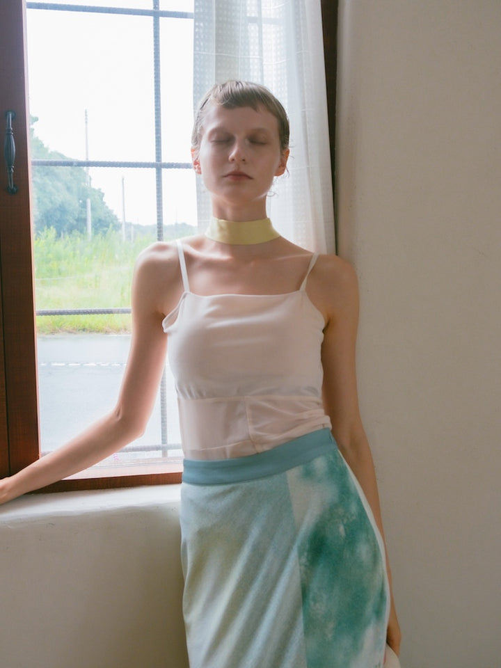モデル身長：172cm / カラー：03 Wildflower / 着用サイズ：Mサイズ