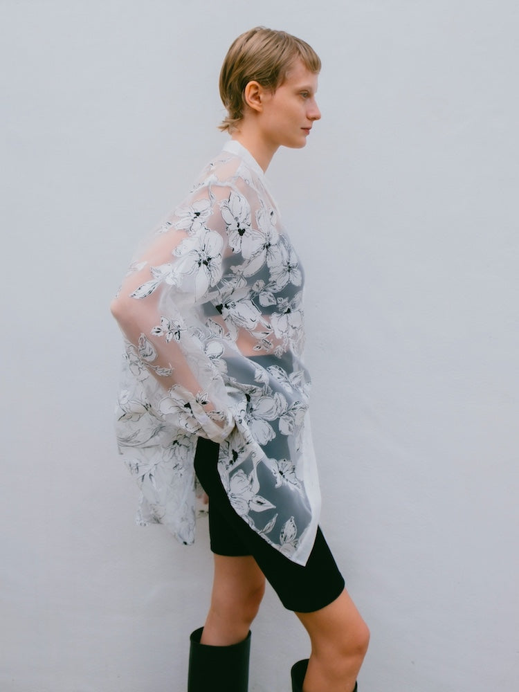 モデル身長：172cm / カラー：OffWhite