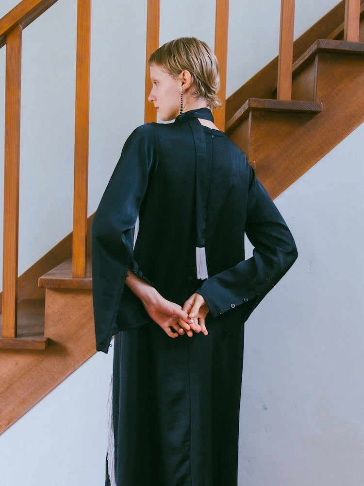 モデル身長：172cm / カラー：Black
