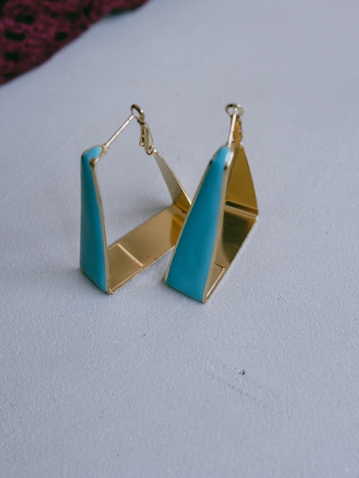Turquoise Triangle Pierce