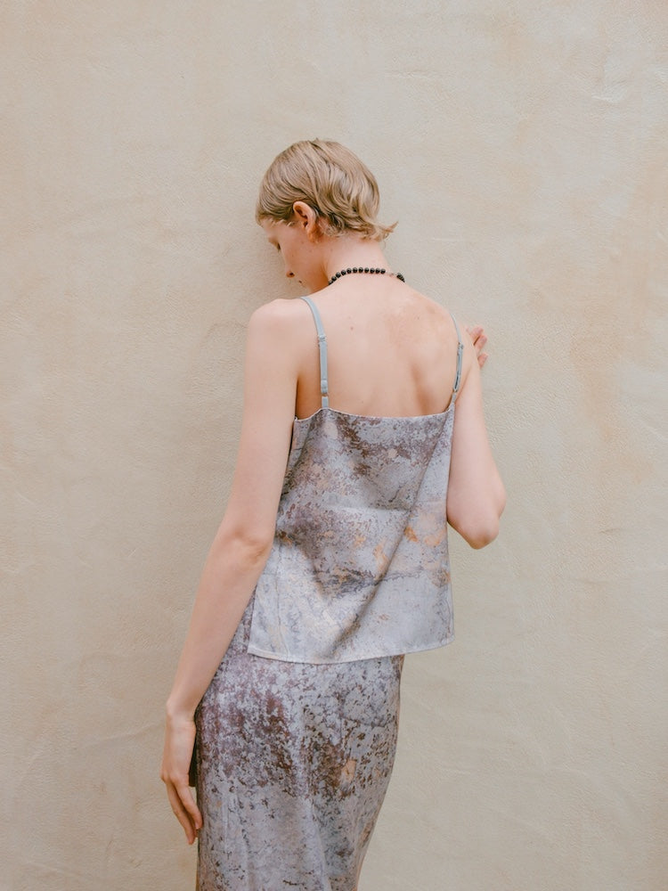 モデル身長：172cm / カラー：Greige