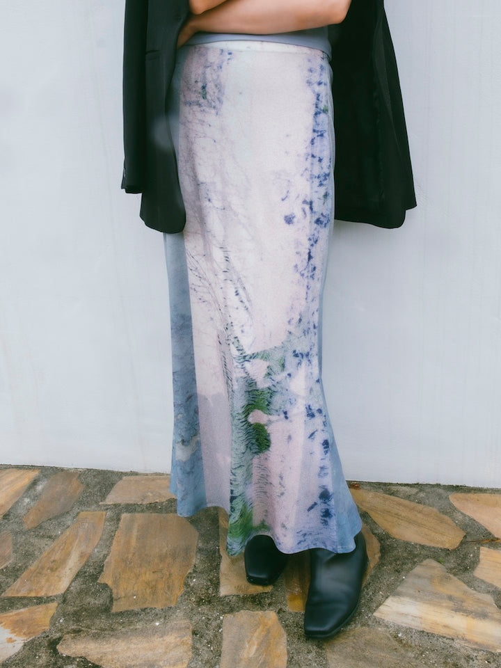 モデル身長：172cm / カラー：02 Window / 着用サイズ：Mサイズ