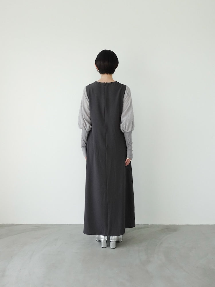 モデル身長：162cm / カラー：Gray