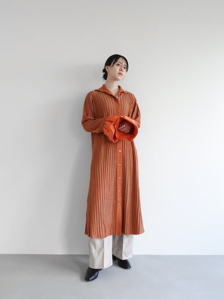 モデル身長：162cm / カラー：Orange