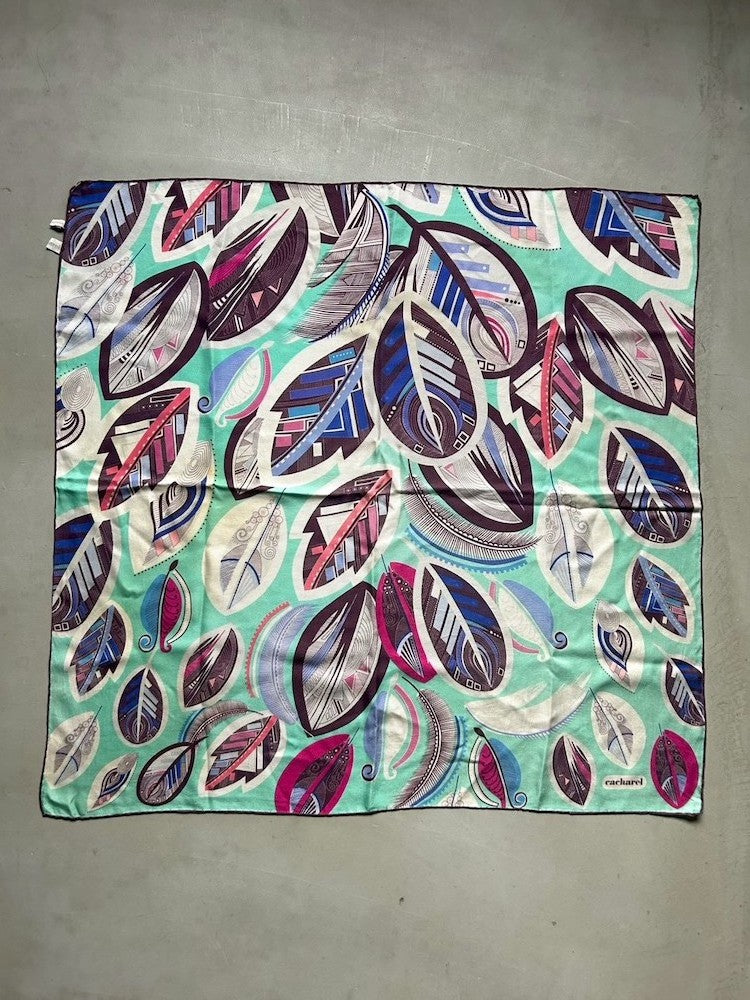 Vintage Scarf / Leaf Mint