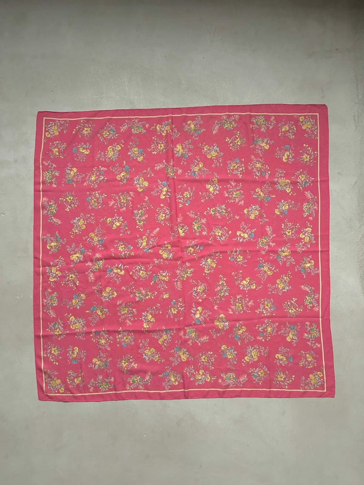 Vintage Scarf / Small Flowers
