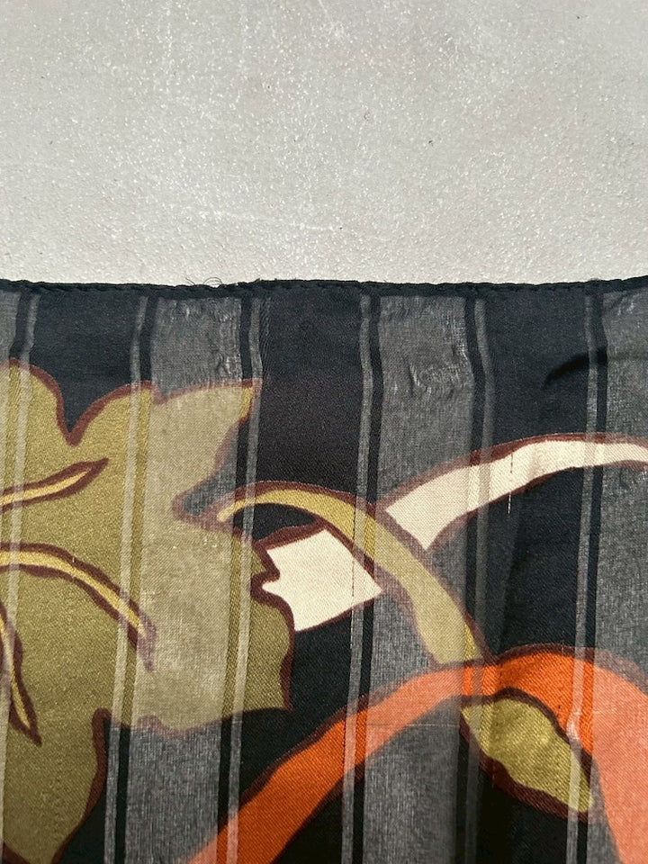 擦れ、傷あり