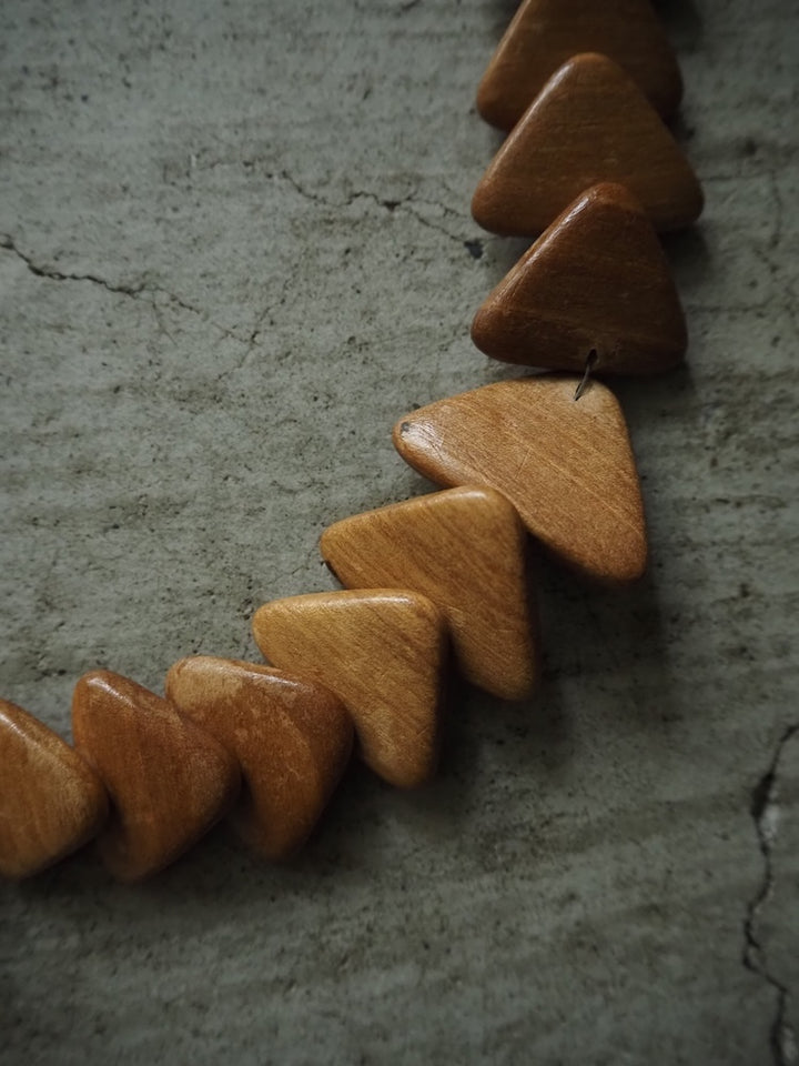 Triangle Connected Necklace