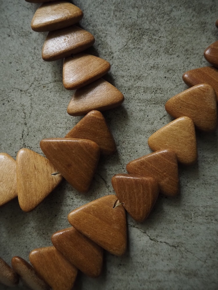 Triangle Connected Necklace