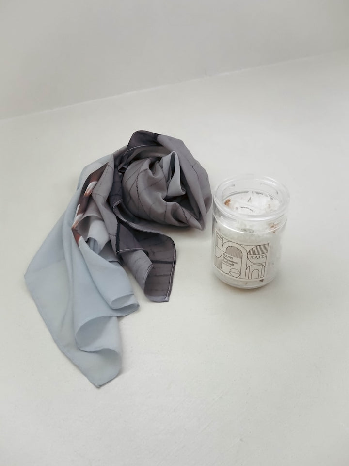カラー：Scarf (Blue) × Bathsalts (
Inner Cleanse)